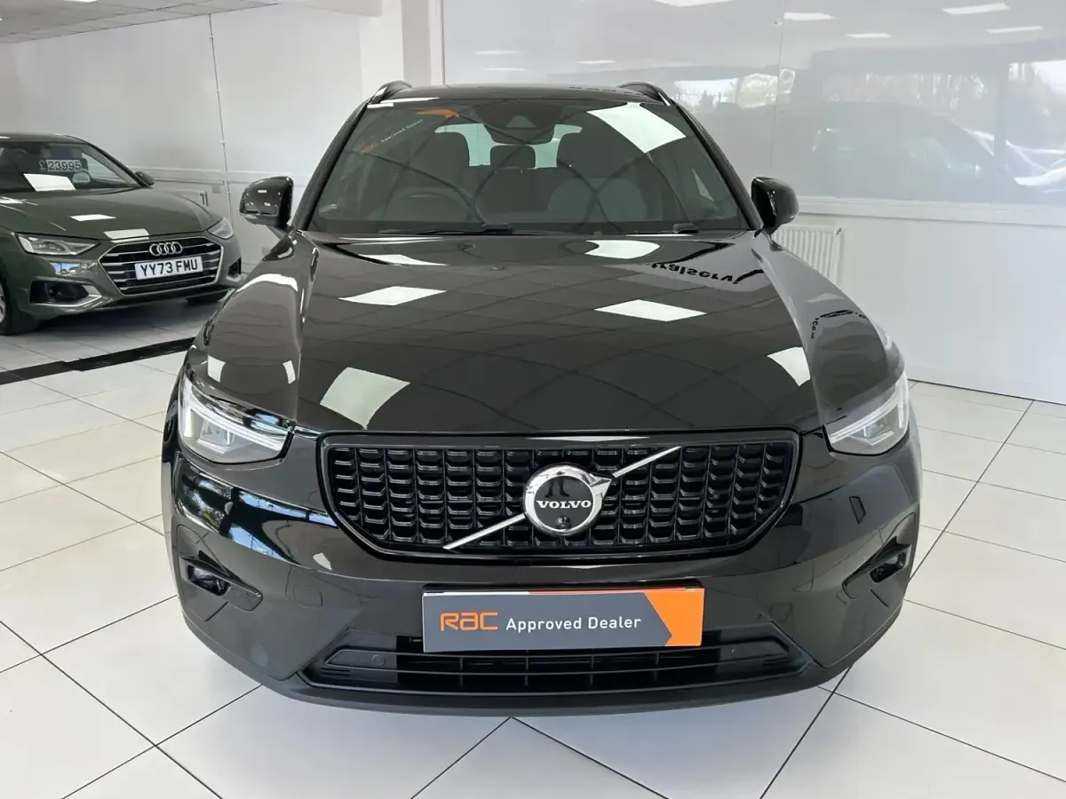 Used Volvo XC40 Plus 2023 Black SUV