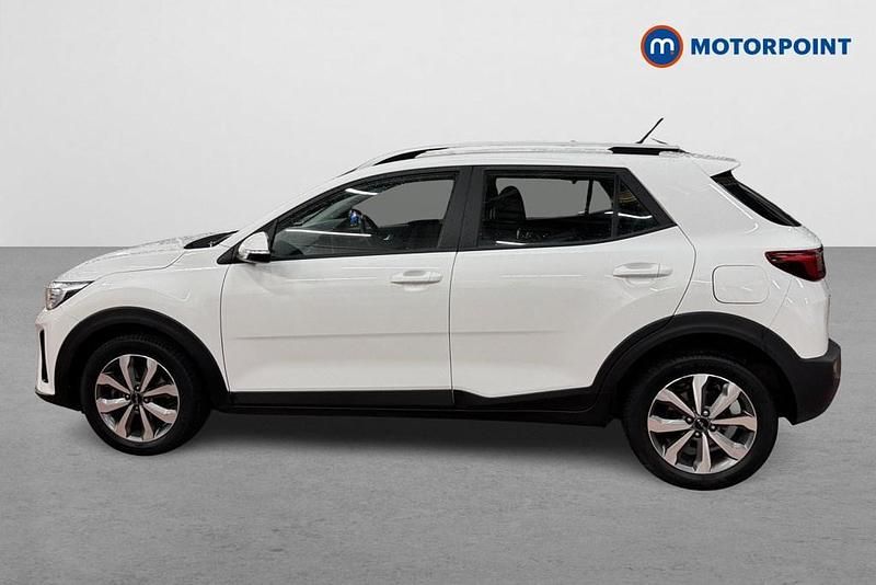 Used Kia Stonic 2022 White SUV