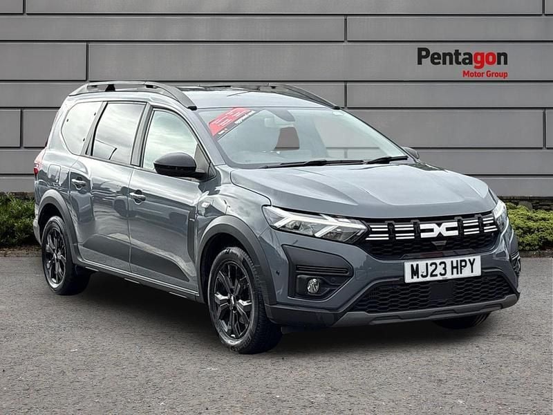 Grey Used 2023 Dacia Jogger Extreme MPV | £15,250 (Fair price) - Image 1/4