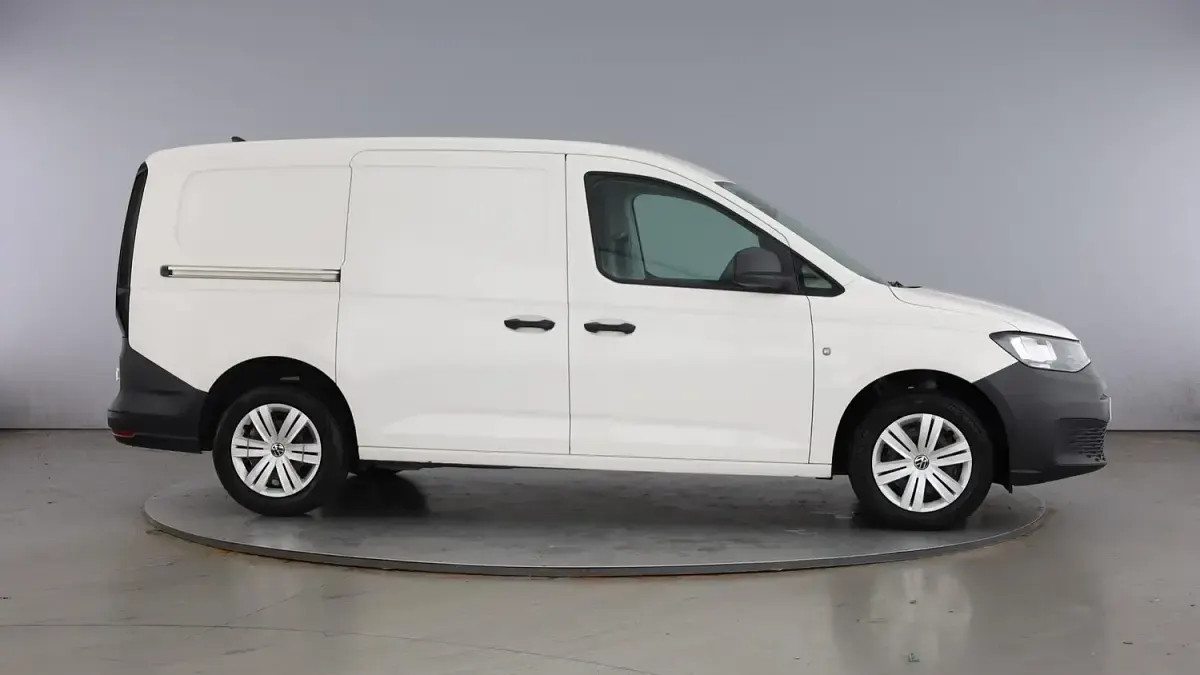 Used VW Caddy Maxi 2022 Candy white MPV