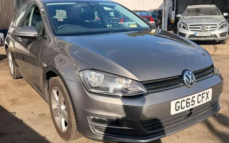 Used VW Golf VII Match 122 HP (89 kW) 2015 Hatchback