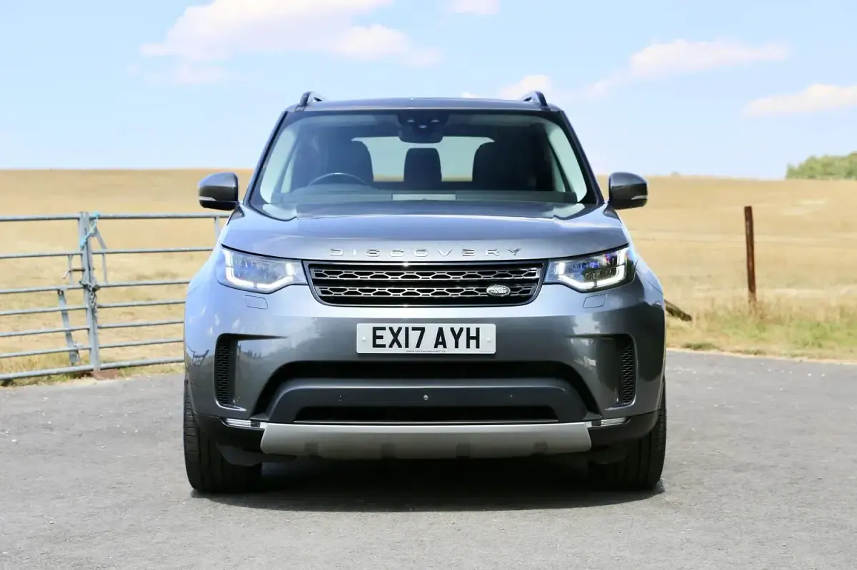 Used Land Rover Discovery 5 HSE Luxury 2017 Grey SUV