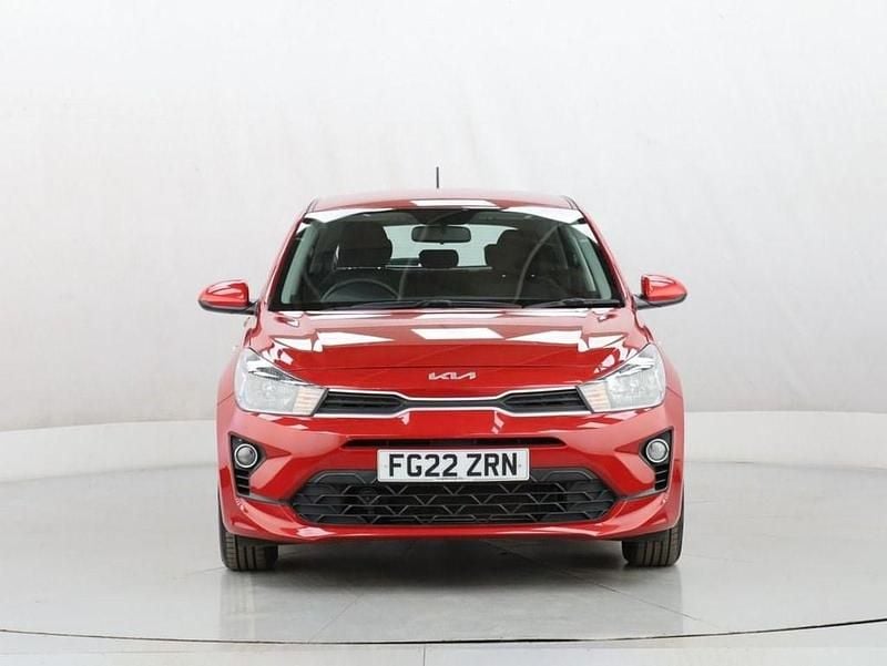 Used Kia Rio 83 HP (61 kW) 2022 Red Hatchback