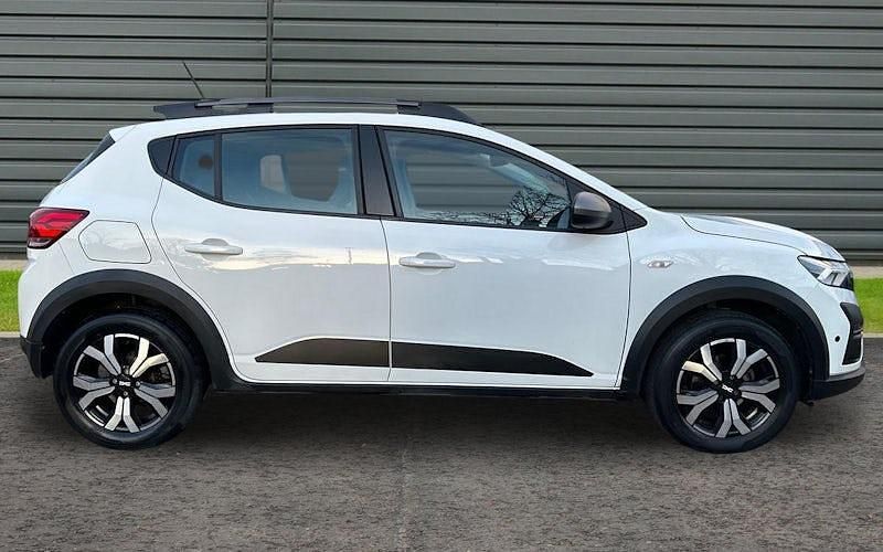 Used Dacia Sandero Journey 91 HP (66 kW) 2022 Hatchback