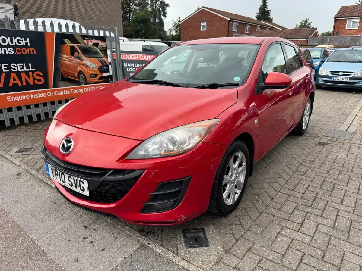 Used Mazda 3 105 HP (77 kW) 2010 Red Hatchback