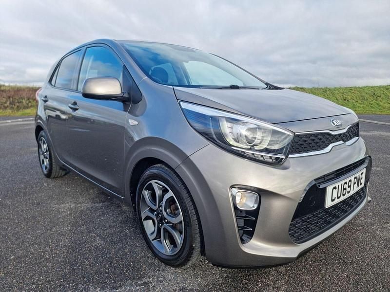 Used Kia Picanto 66 HP (48 kW) 2019 Silver Hatchback
