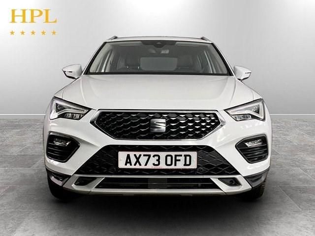 Begagnad Seat Ateca Xperience 150 HK (110 kW) 2024 Vit SUV