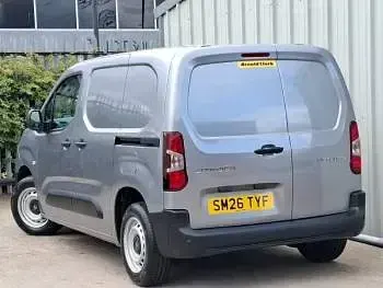 New Citroën Berlingo 100 HP (73 kW) 2026 Metallic  cumulus grey MPV