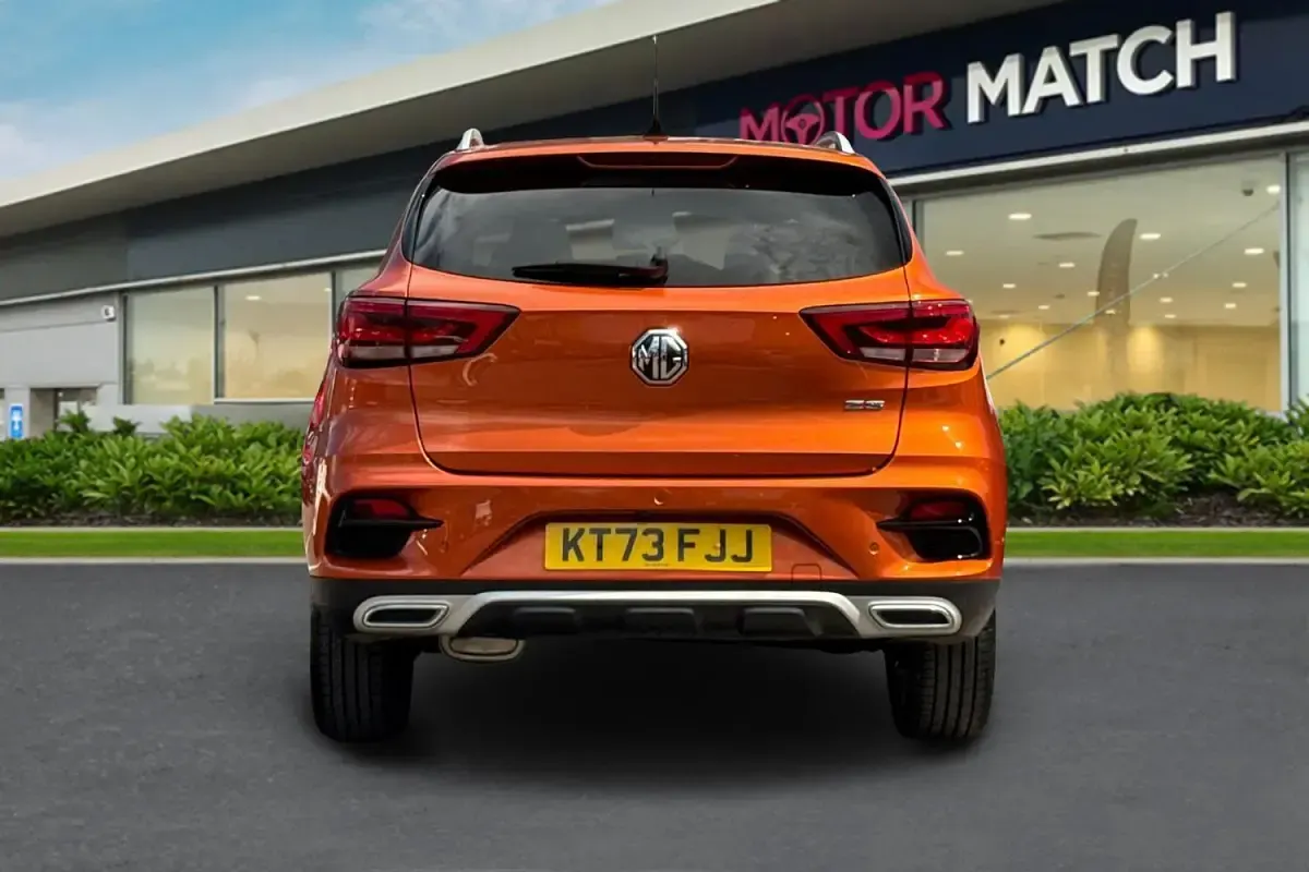 Used MG ZS Exclusive 2024 Orange SUV