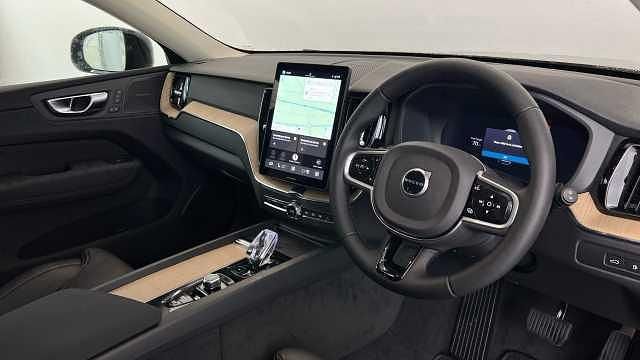 New Volvo XC60 Plus 345 HP (253 kW) 2026 Grey SUV