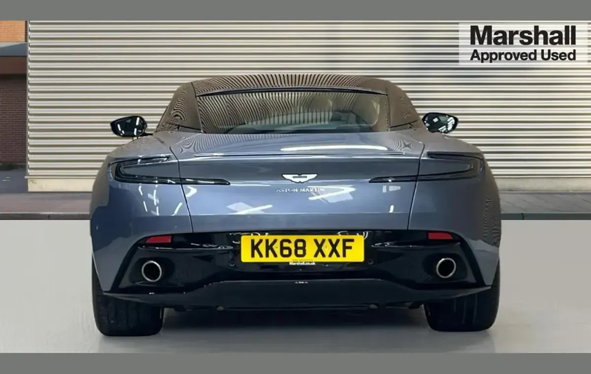 Used Aston Martin DB11 503 HP (369 kW) 2019 Blue Coupe