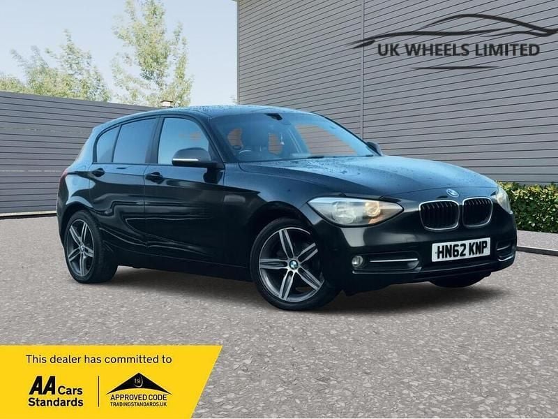 Used BMW 116 Sport Line 2012 Black Hatchback