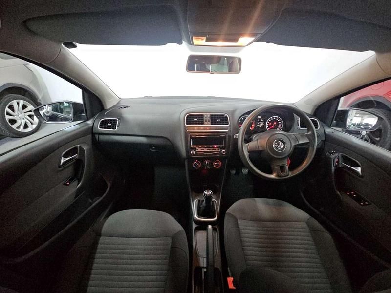 Begagnad VW Polo Edition 2013 Svart Halvkombi