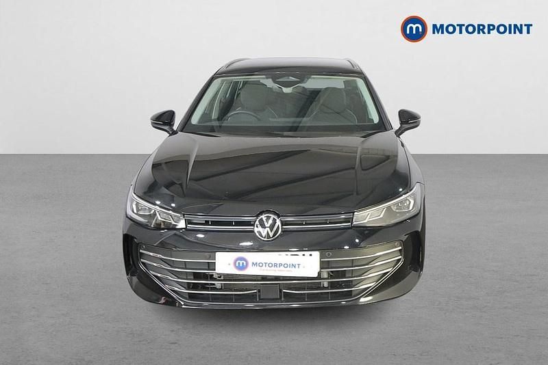 Used VW Passat Life 204 HP (150 kW) 2025 Black Estate