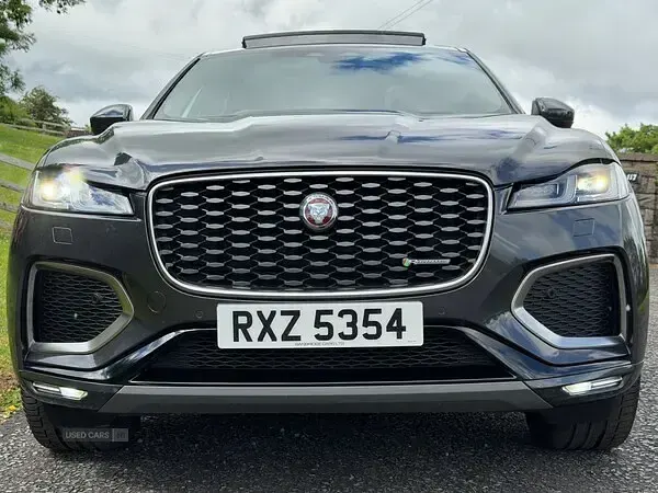 Used Jaguar F-Pace R-Dynamic 205 HP (150 kW) 2022 Grey SUV