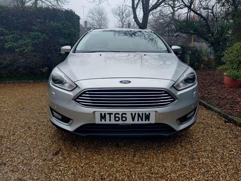 Used Ford Focus Titanium X 182 HP (133 kW) 2016 Silver Estate