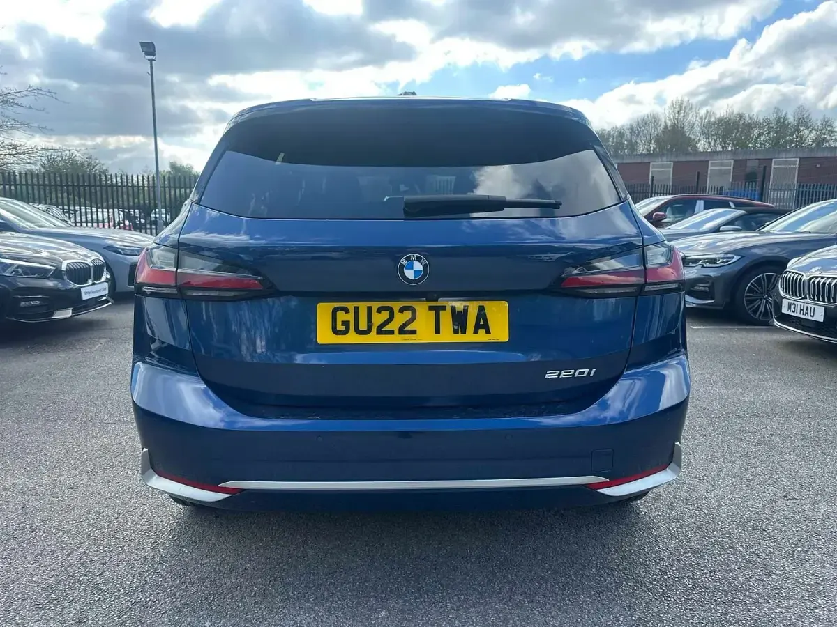 Used BMW 220 Luxury Line 2022 Blue Hatchback
