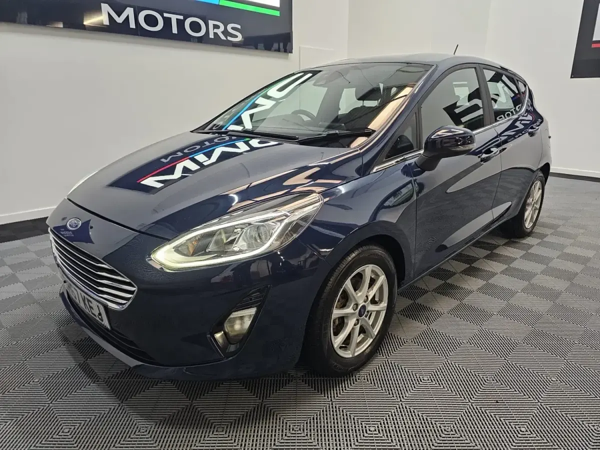 Second-hand Ford Fiesta Zetec 100 CP (73 kW) 2017 Albastru Hatchback
