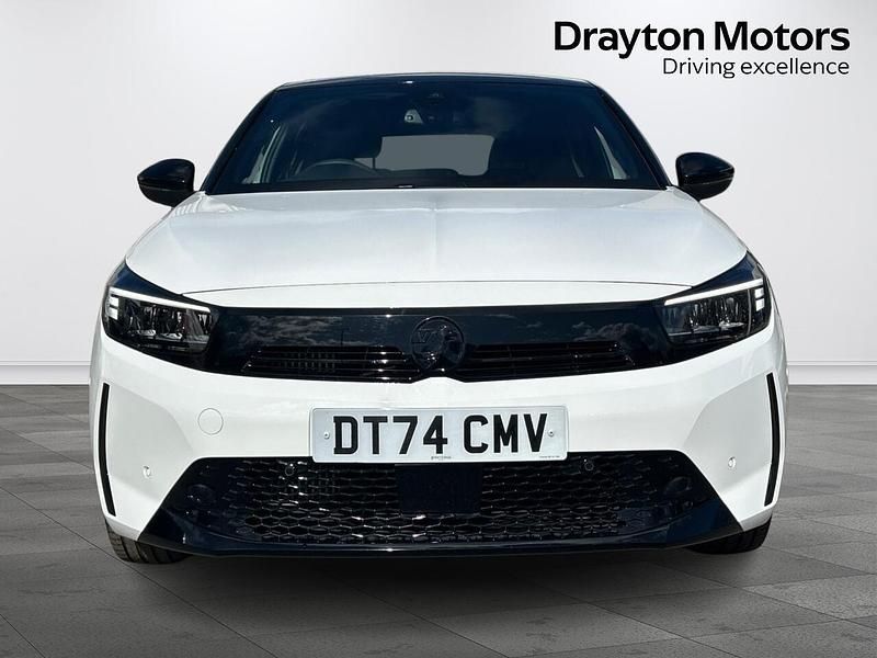 Used Vauxhall Corsa S 100 HP (73 kW) 2024 White Hatchback