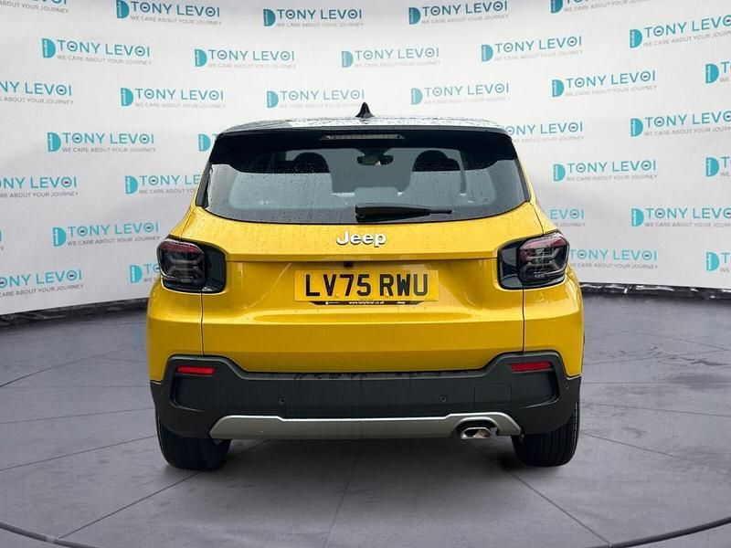New Jeep Avenger Summit 100 HP (73 kW) 2025 Yellow SUV