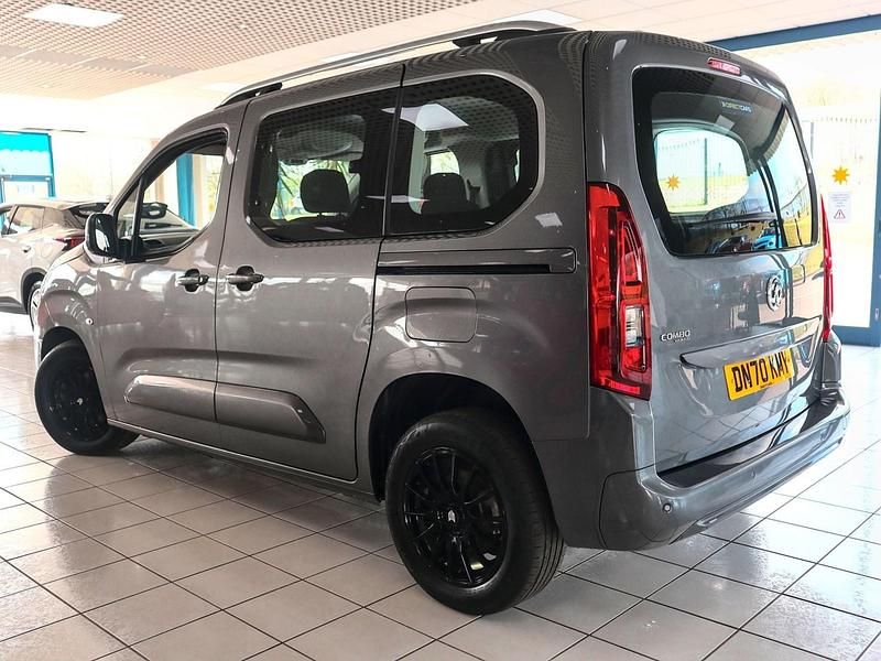 Used Vauxhall Combo S 110 HP (80 kW) 2020 Grey MPV