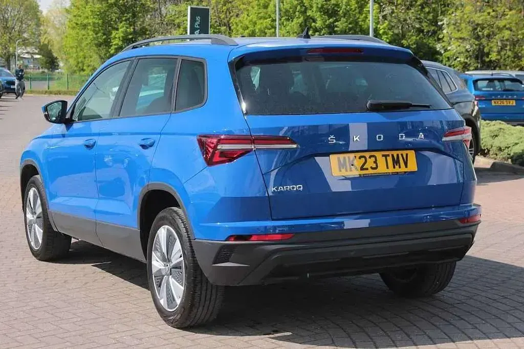 Used Skoda Karoq SE Drive 147 HP (108 kW) 2023 Blue SUV