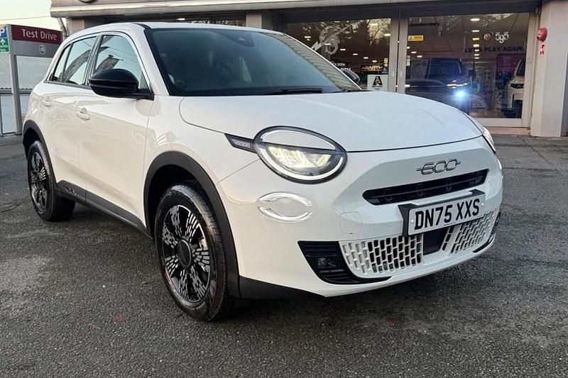 New 2025 Fiat 600 SUV | £19,995 (Fair price) - Image 1/1