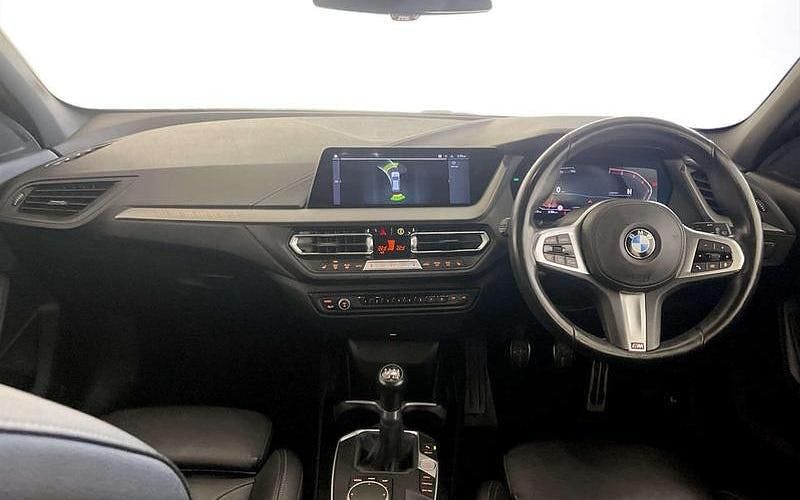 Used BMW 118 M Sport 136 HP (100 kW) 2021 Black Hatchback