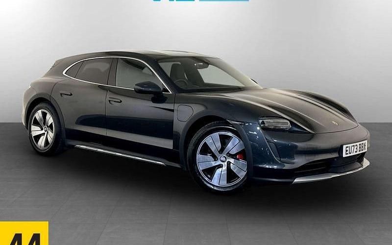 Used 2023 Porsche Taycan Cross Turismo Sedan | £49,495 (Fair price) - Image 1/3