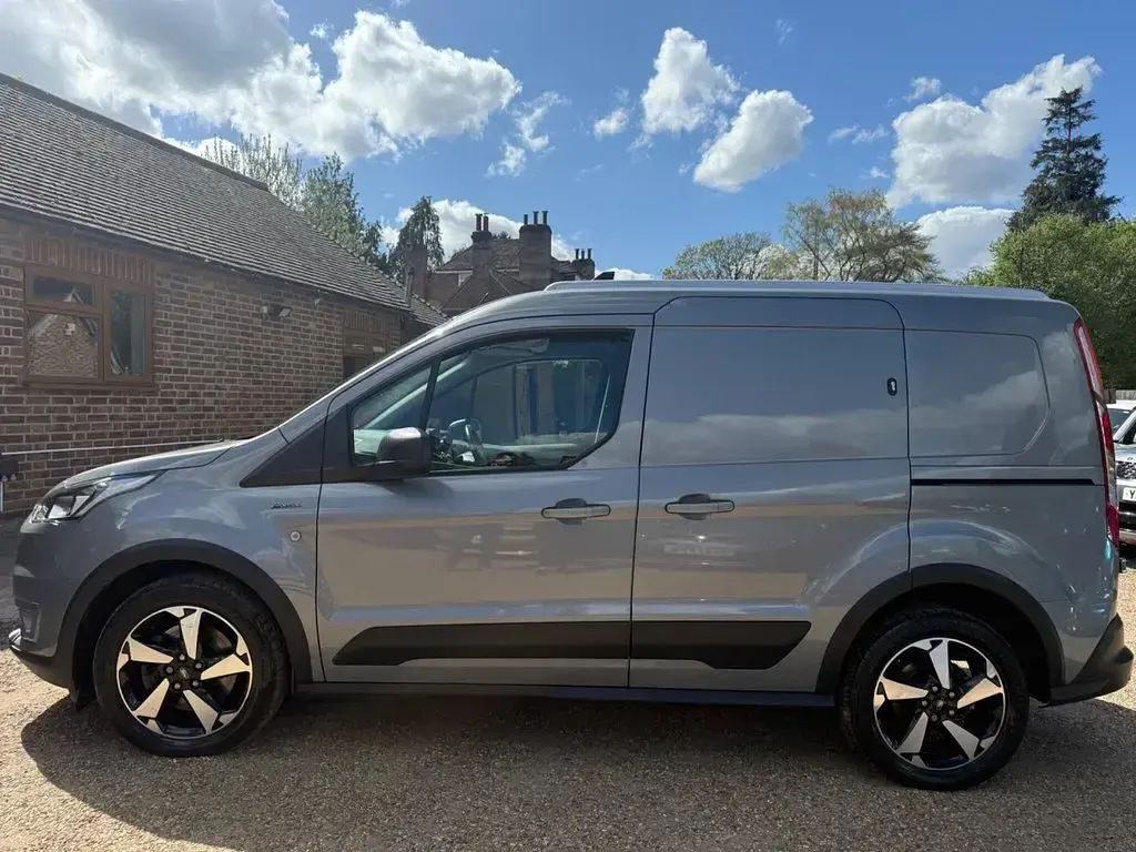 Used Ford Transit Connect Active 2023 Silver MPV