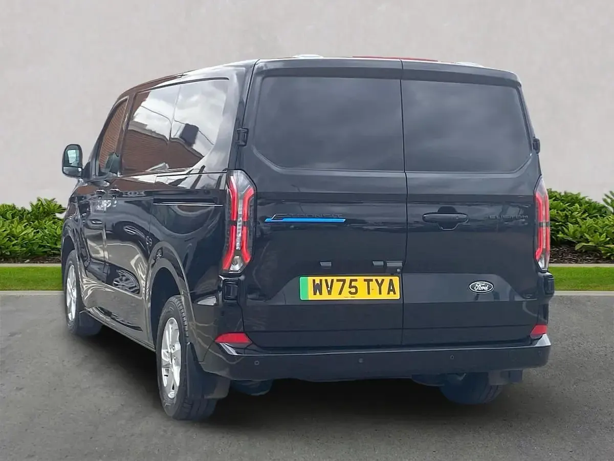 Used Ford E-Transit Limited 160 kW (218 HP) 2025 Black Van