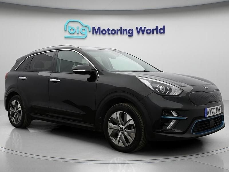 Black Used 2020 Kia e-Niro SUV | £13,700 (Super price) - Image 1/4