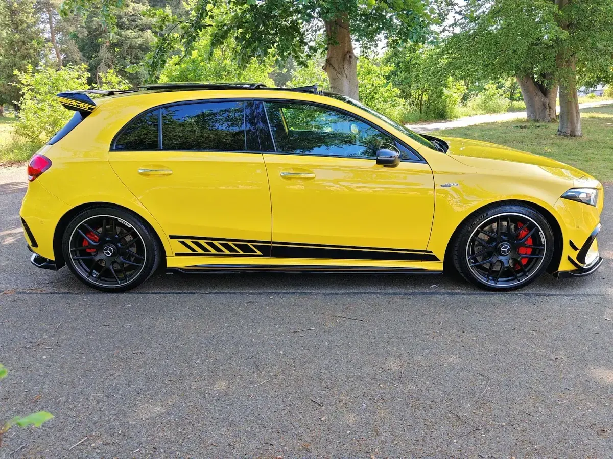 Used Mercedes A45 AMG AMG 421 HP (309 kW) 2021 Yellow Hatchback