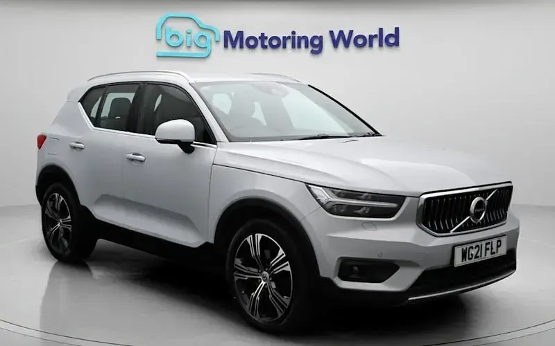 Usado Volvo XC40 Inscription 197 HP (144 kW) 2021 SUV