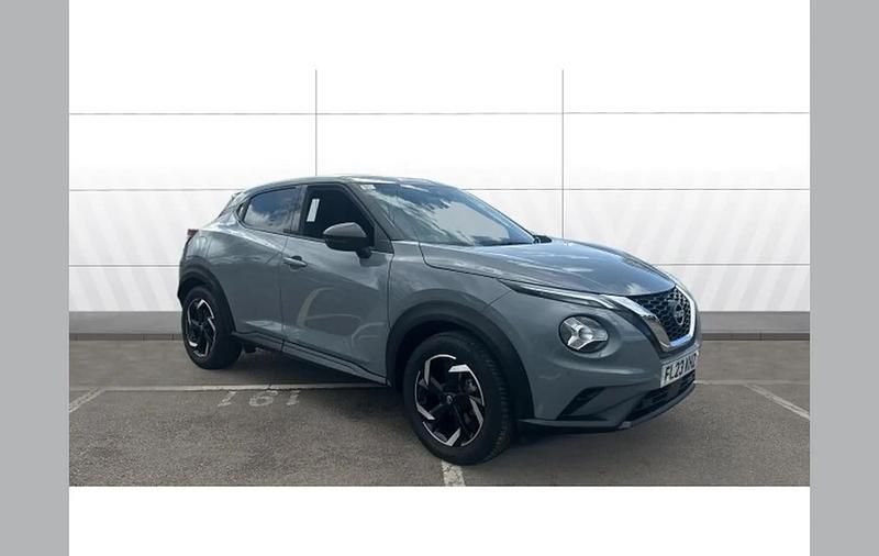 Used Nissan Juke N-Connecta 114 HP (83 kW) 2023 Grey SUV