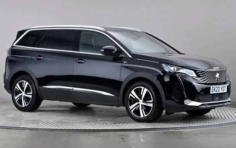 Used Peugeot 5008 GT 131 HP (96 kW) 2023 SUV