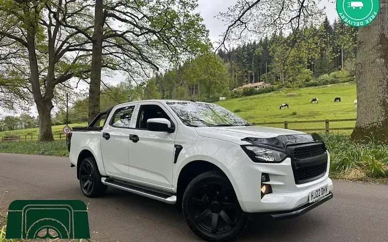 Used Isuzu D-Max 165 HP (121 kW) 2024 Cabriolet