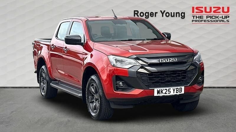 Used Isuzu D-Max 163 HP (119 kW) 2025 Orange Pickup