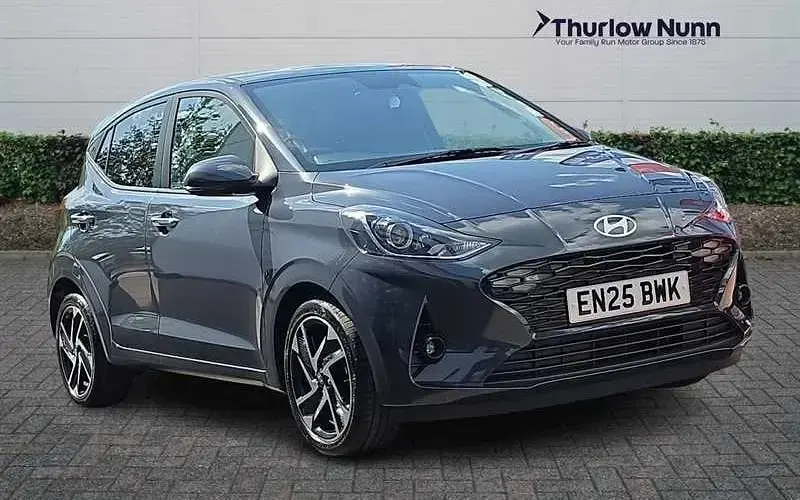 Used Hyundai i10 Premium 79 HP (58 kW) 2025 Hatchback