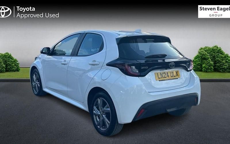 Used Toyota Yaris Hybrid 116 HP (85 kW) 2026 Hatchback