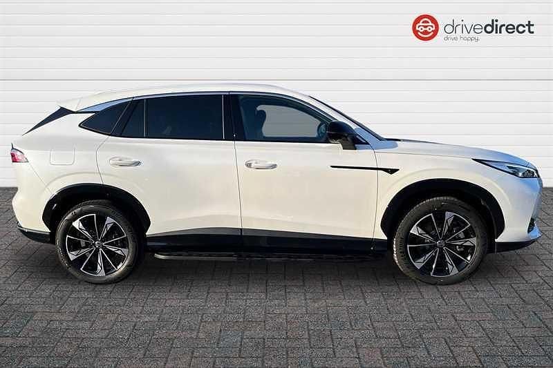 New MG HS Trophy 2025 White SUV