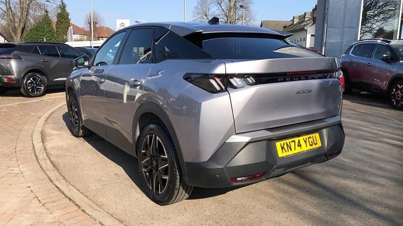 Used Peugeot 3008 Allure 134 HP (98 kW) 2024 Grey SUV