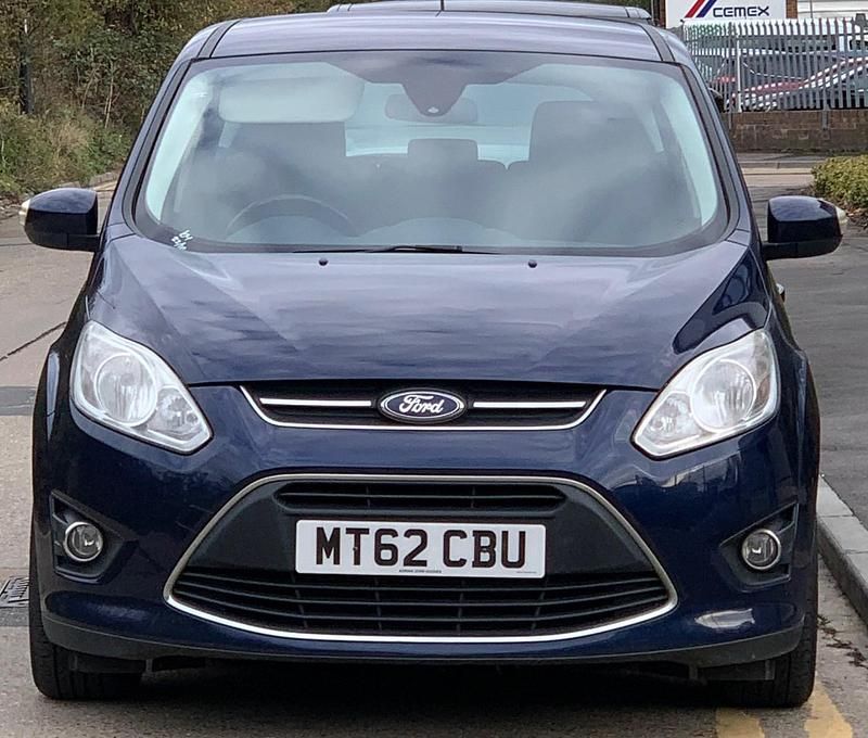 Used Ford C-MAX Zetec 2013 Blue MPV