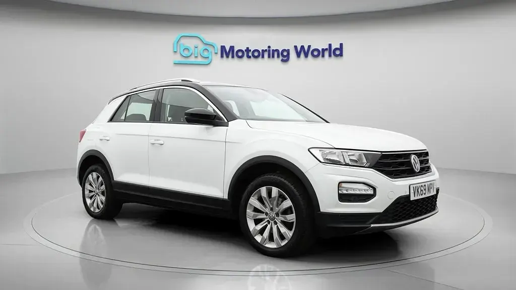Used VW T-Roc SE 116 HP (85 kW) 2019 SUV