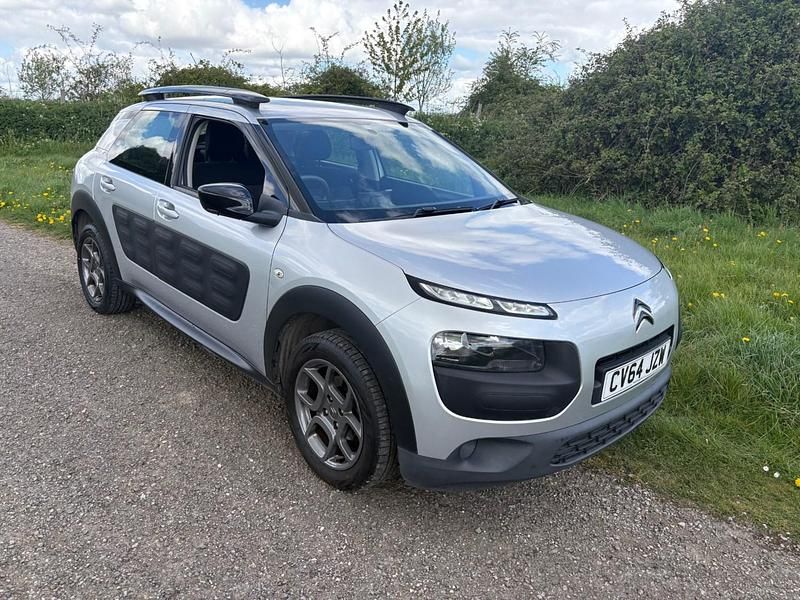 Used Citroën C4 Cactus Feel 82 HP (60 kW) 2014 Silver Hatchback