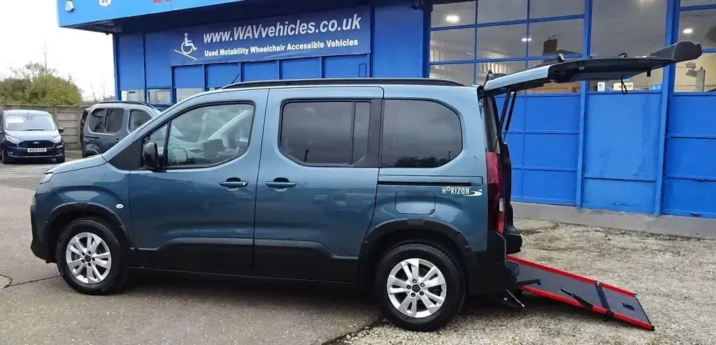 Used Peugeot Rifter Access 2024 Grey MPV