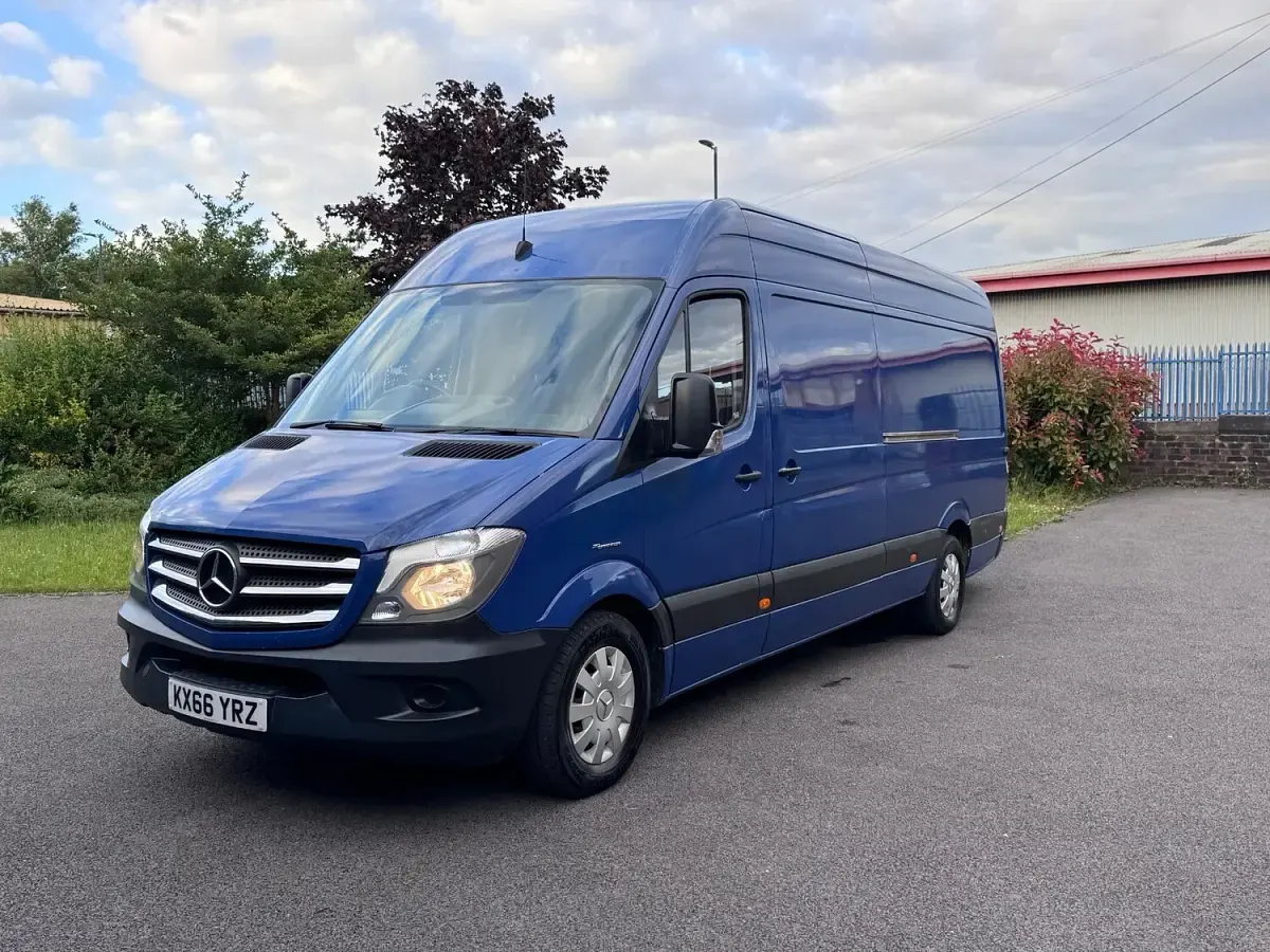 Used Mercedes Sprinter 2016 Blue Van