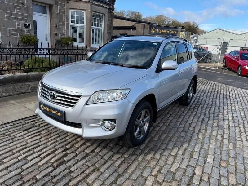Used Toyota RAV4 150 HP (110 kW) 2012 Silver SUV