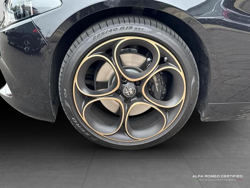 Used Alfa Romeo Giulia 276 HP (202 kW) 2025 Black Sedan