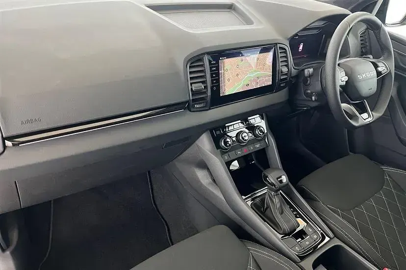 New Skoda Karoq SportLine 150 HP (110 kW) 2026 Race blue SUV